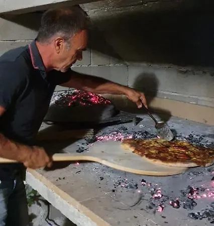 Kutija * Sveti Filip i Jakov