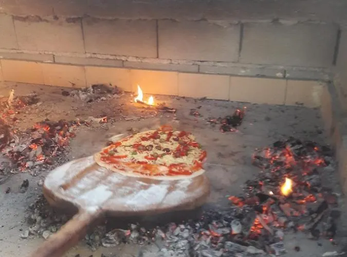 Lejlighed Kutija With Heated Pool