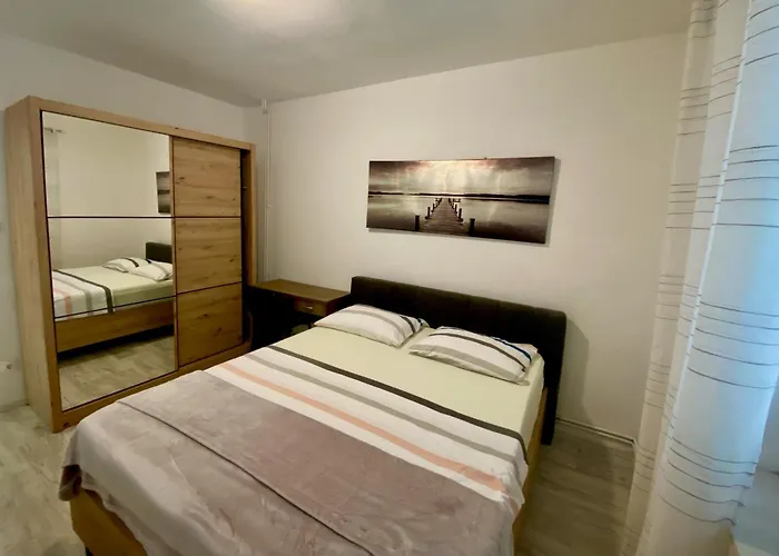 Lejlighed Kutija With Heated Pool *